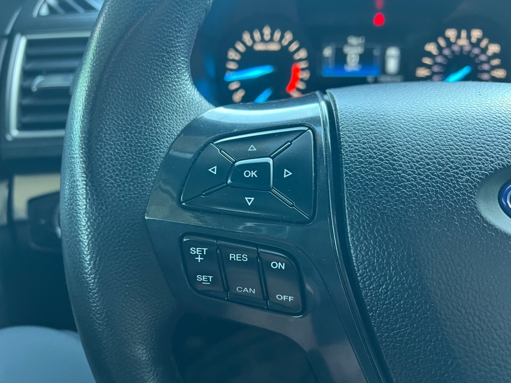 Ford Explorer XLT 4WD 2019