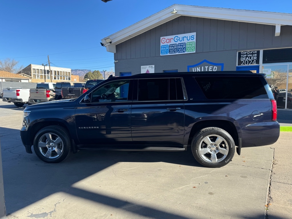 Chevrolet Suburban LT 4WD 2019