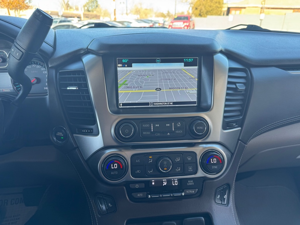 Chevrolet Suburban LT 4WD 2019