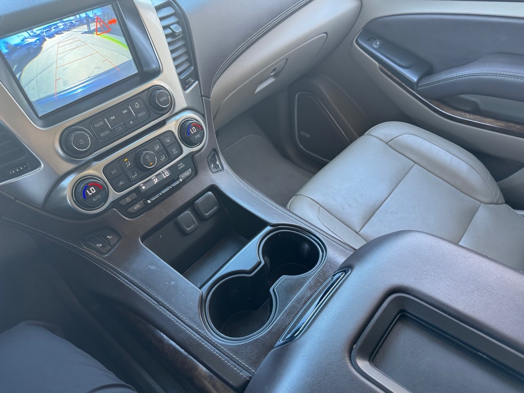 Chevrolet Suburban LT 4WD 2019