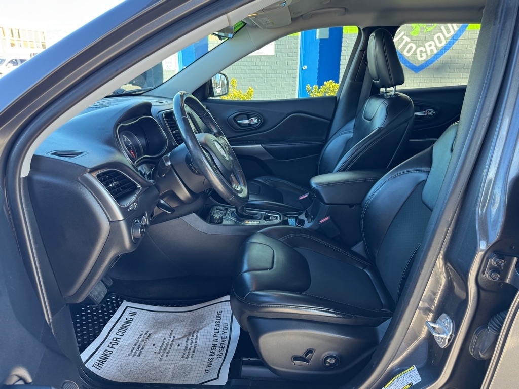 Jeep Cherokee Latitude Plus 4WD 2019