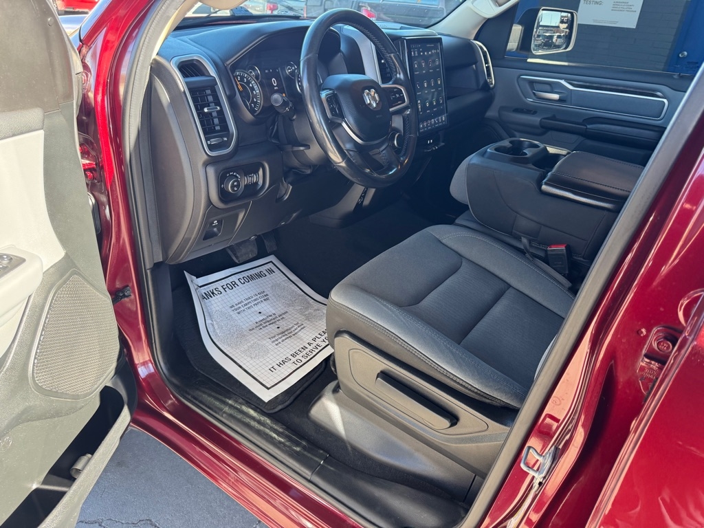 RAM 1500 Big Horn Crew Cab SWB 4WD 2019