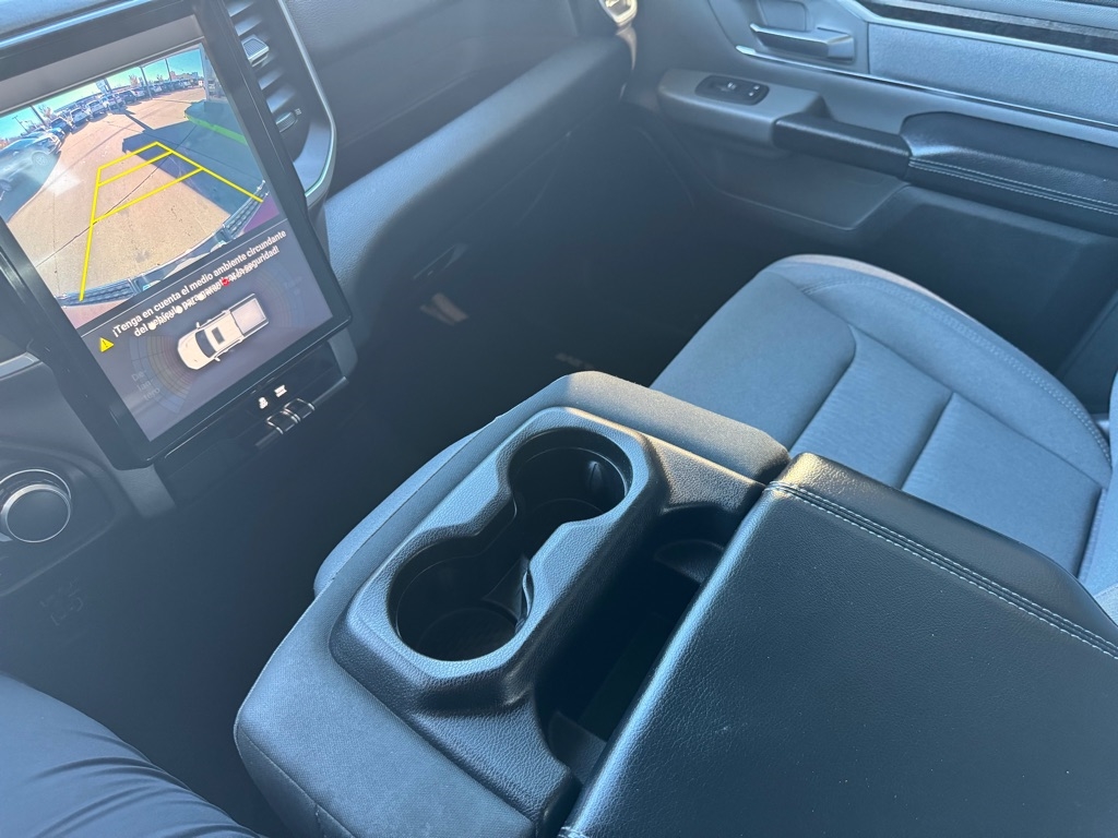 RAM 1500 Big Horn Crew Cab SWB 4WD 2019