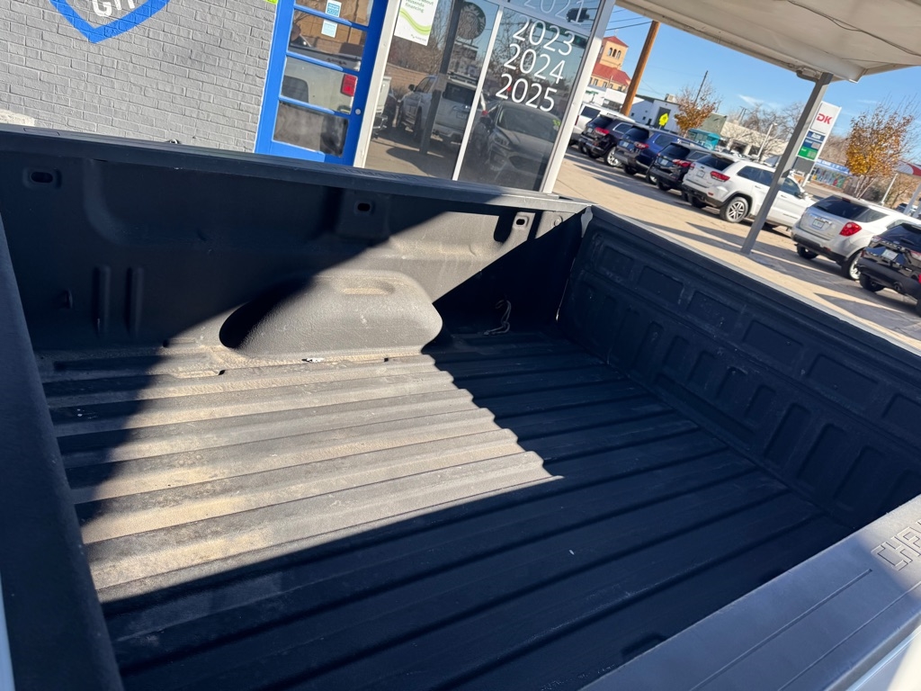 Chevrolet Silverado 2500HD Work Truck Crew Cab 4WD 2017