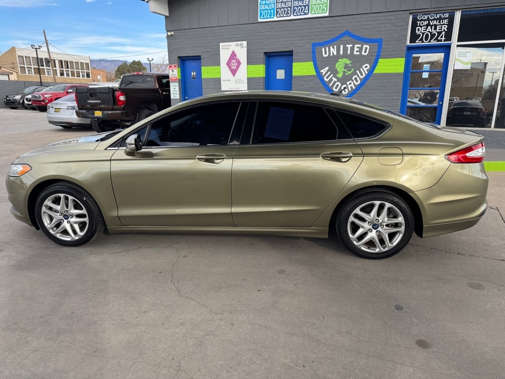 Ford Fusion SE 2013