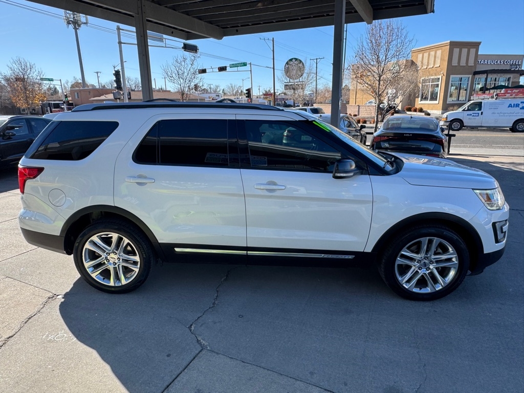 Ford Explorer XLT FWD 2016
