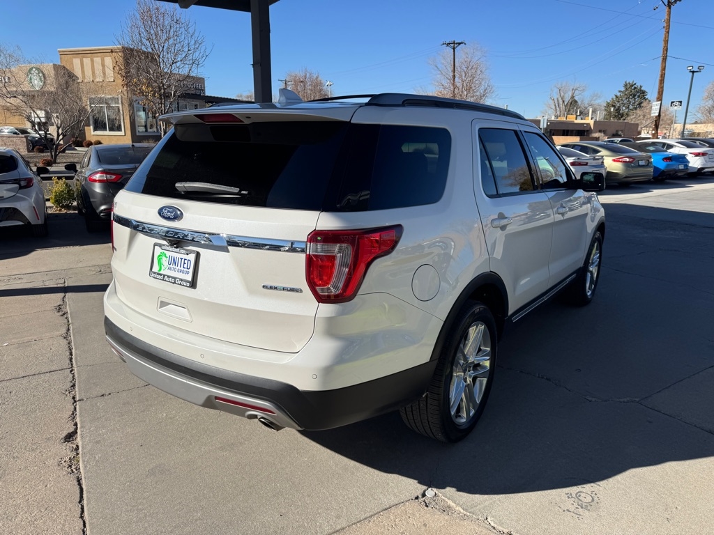 Ford Explorer XLT FWD 2016