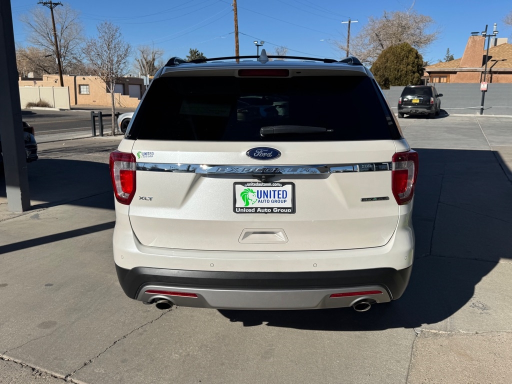 Ford Explorer XLT FWD 2016