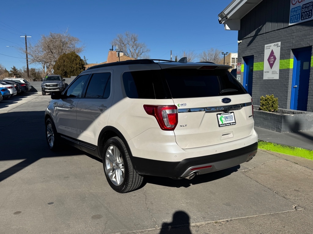 Ford Explorer XLT FWD 2016