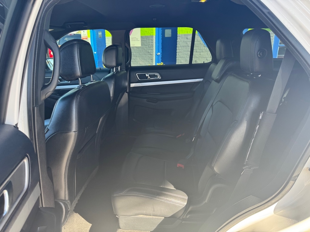 Ford Explorer XLT FWD 2016