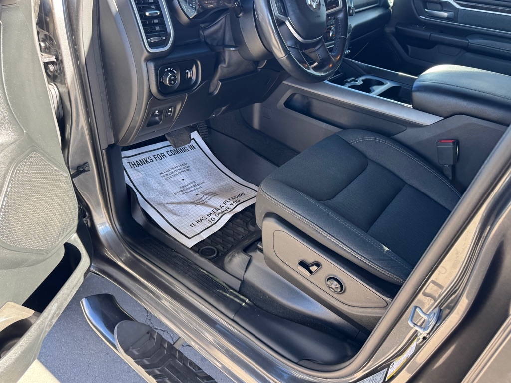 RAM 1500 Big Horn Crew Cab LWB 4WD 2020