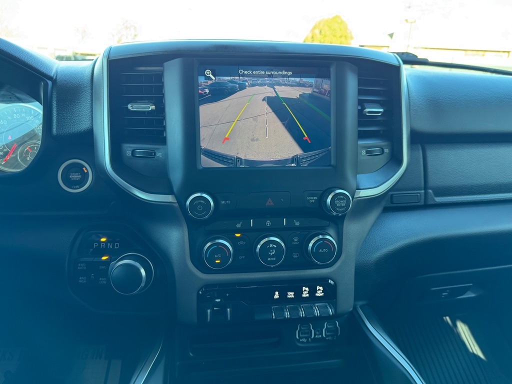 RAM 1500 Big Horn Crew Cab LWB 4WD 2020