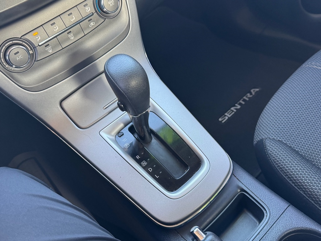 Nissan Sentra SV 2013