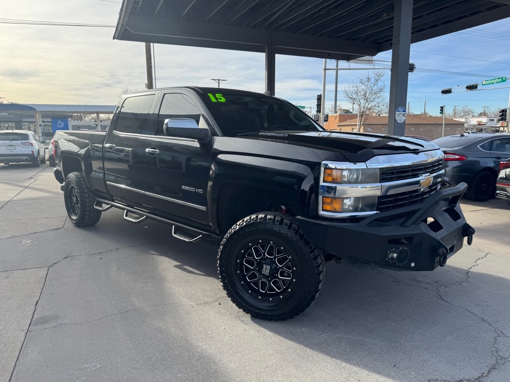 Chevrolet Silverado 2500HD LTZ Crew Cab 4WD 2015