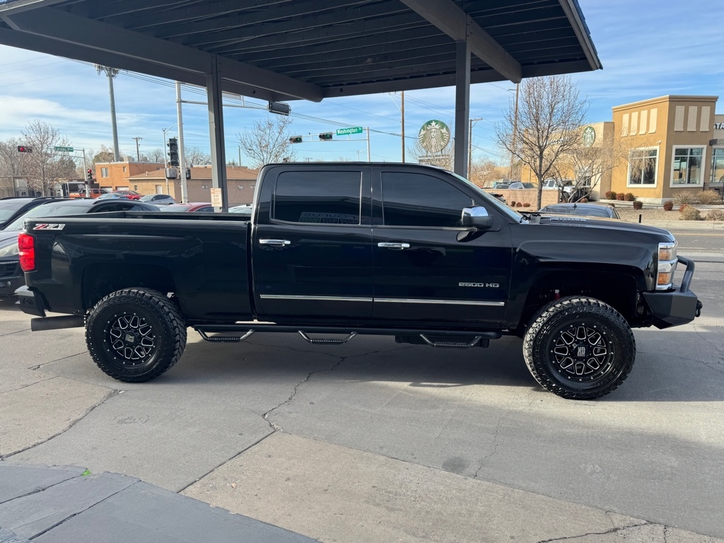 Chevrolet Silverado 2500HD LTZ Crew Cab 4WD 2015