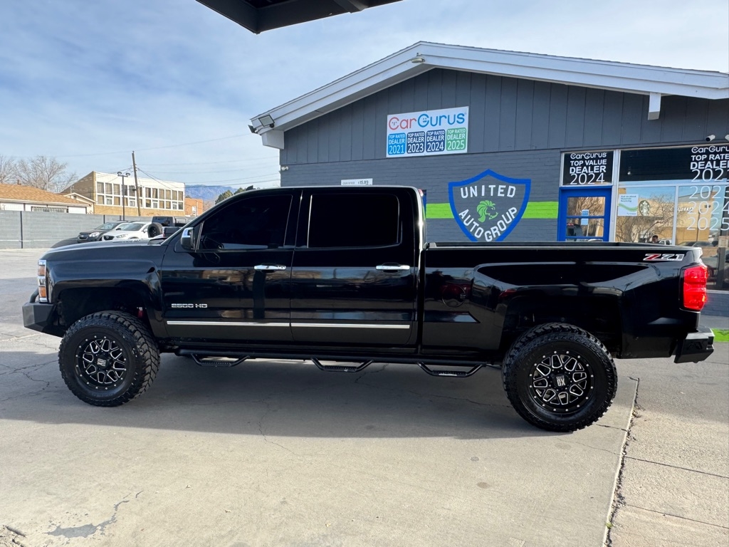 Chevrolet Silverado 2500HD LTZ Crew Cab 4WD 2015