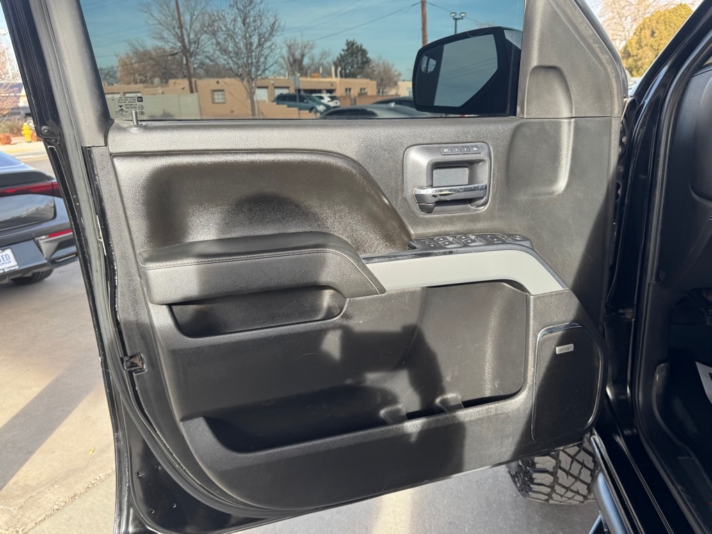 Chevrolet Silverado 2500HD LTZ Crew Cab 4WD 2015