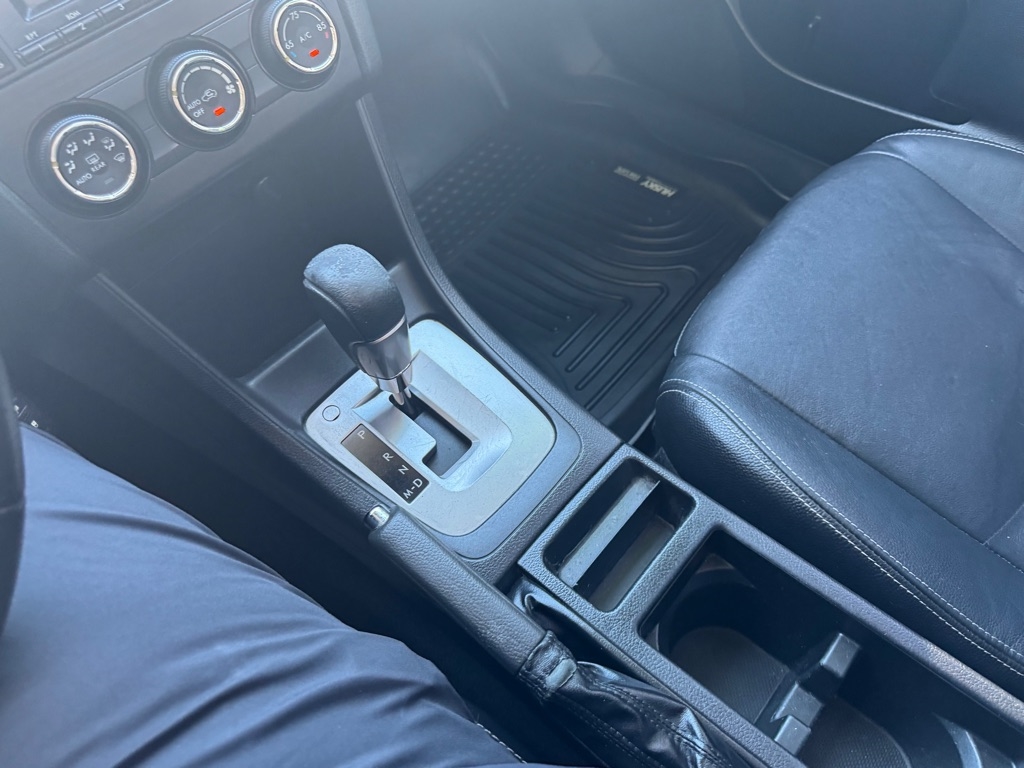 Subaru Impreza Sport 5-Door-Limited+S/R 2014