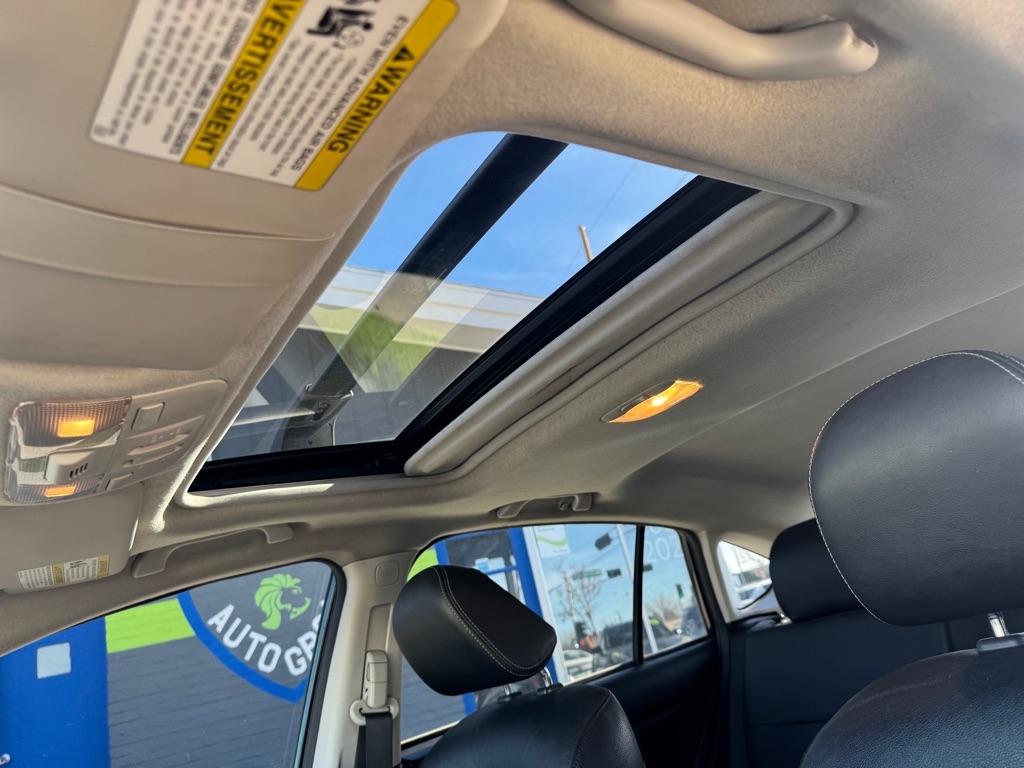 Subaru Impreza Sport 5-Door-Limited+S/R 2014