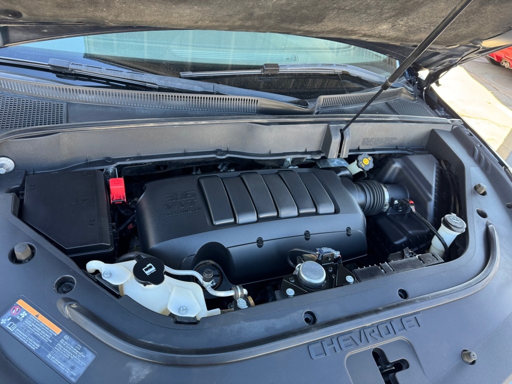 Chevrolet Traverse LS FWD w/PDC 2012