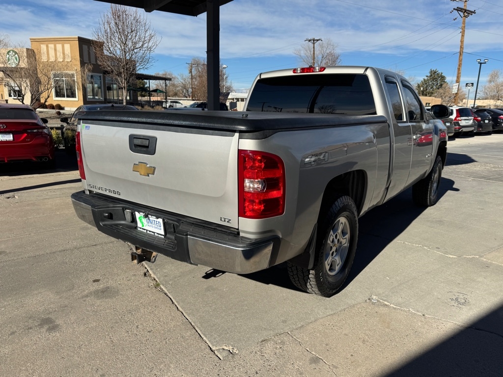 Chevrolet Silverado 1500 LTZ Ext. Cab Long Box 4WD 2008