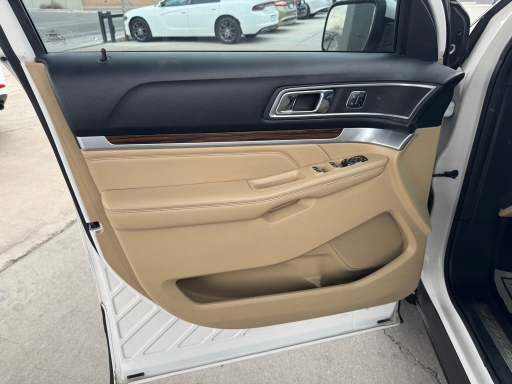 Ford Explorer Limited FWD 2016