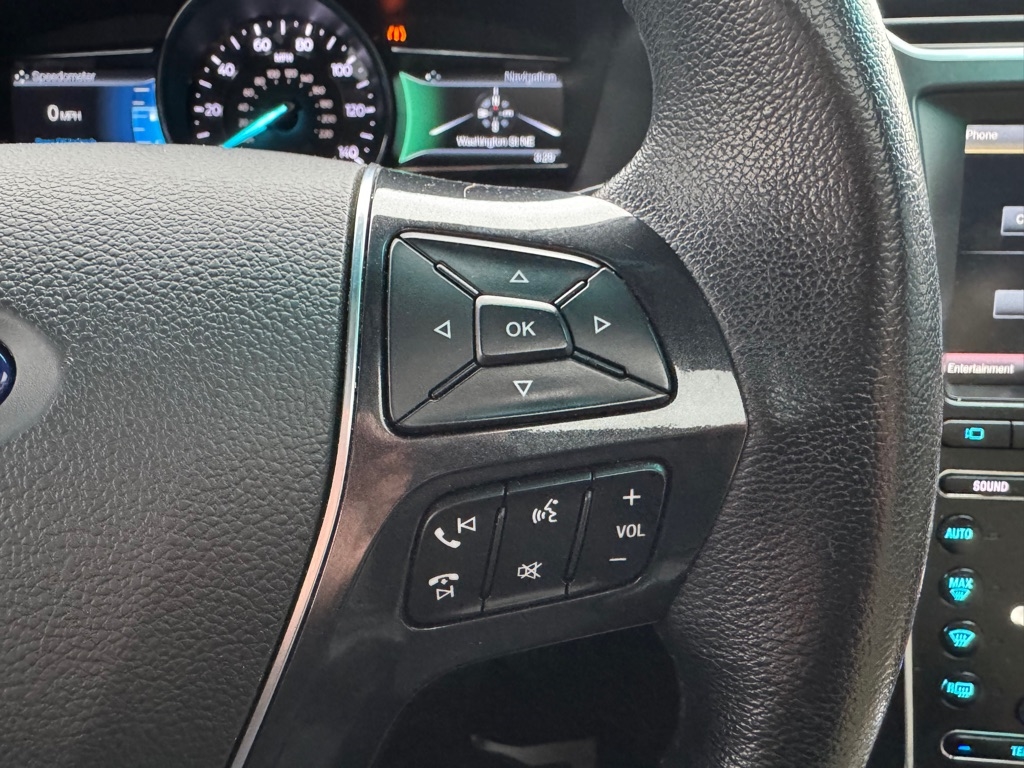 Ford Explorer Limited FWD 2016