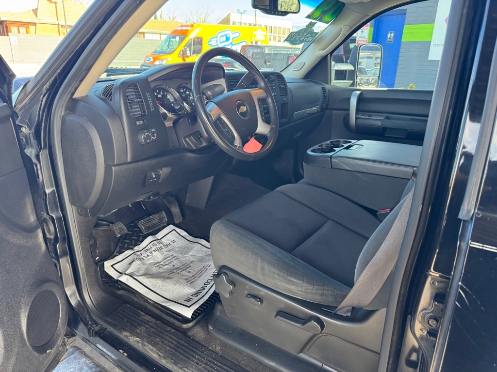 Chevrolet Silverado 2500HD LT1 Crew Cab Long Box 4WD 2009