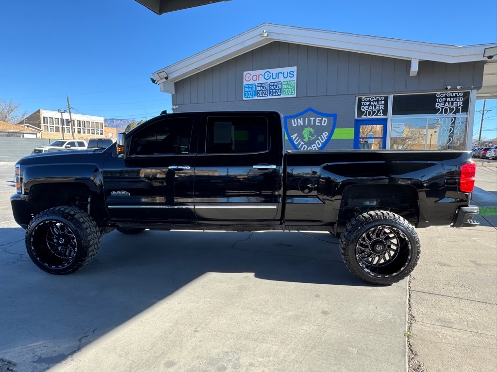 Chevrolet Silverado 3500HD LTZ Crew Cab 4WD 2015