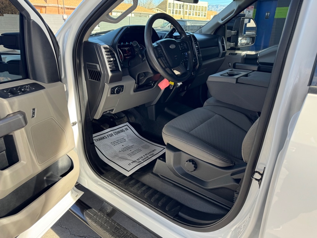 Ford F-250 SD Platinum Crew Cab 4WD 2020