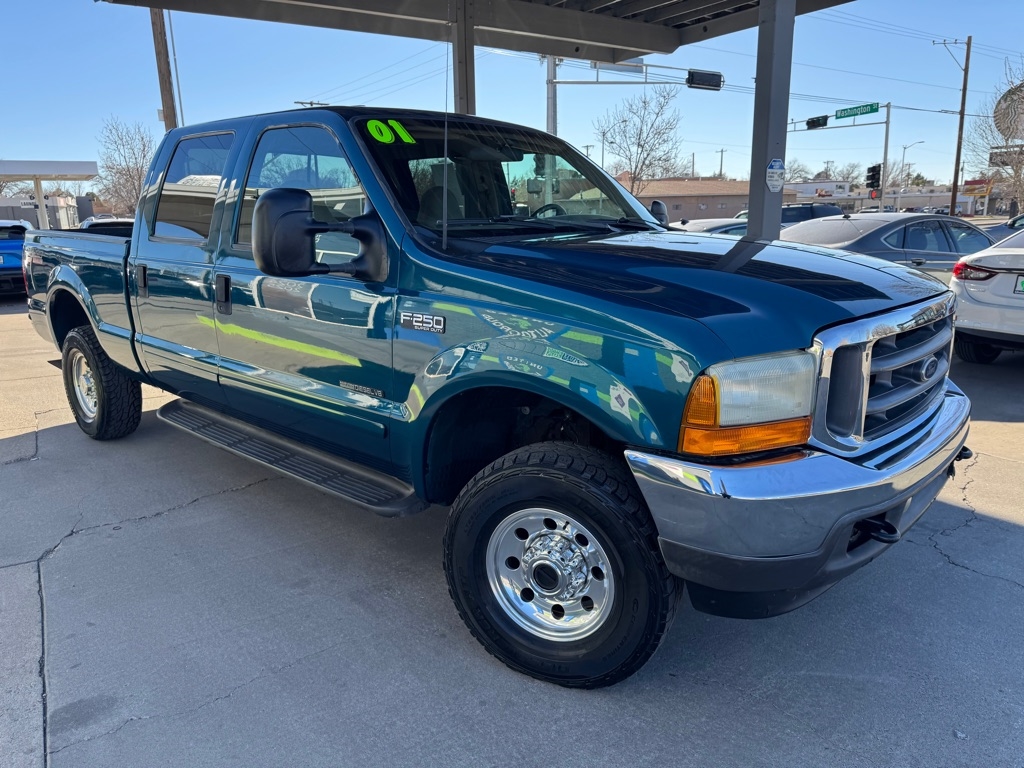Ford F-250 SD XL Crew Cab Short Bed 4WD 2001