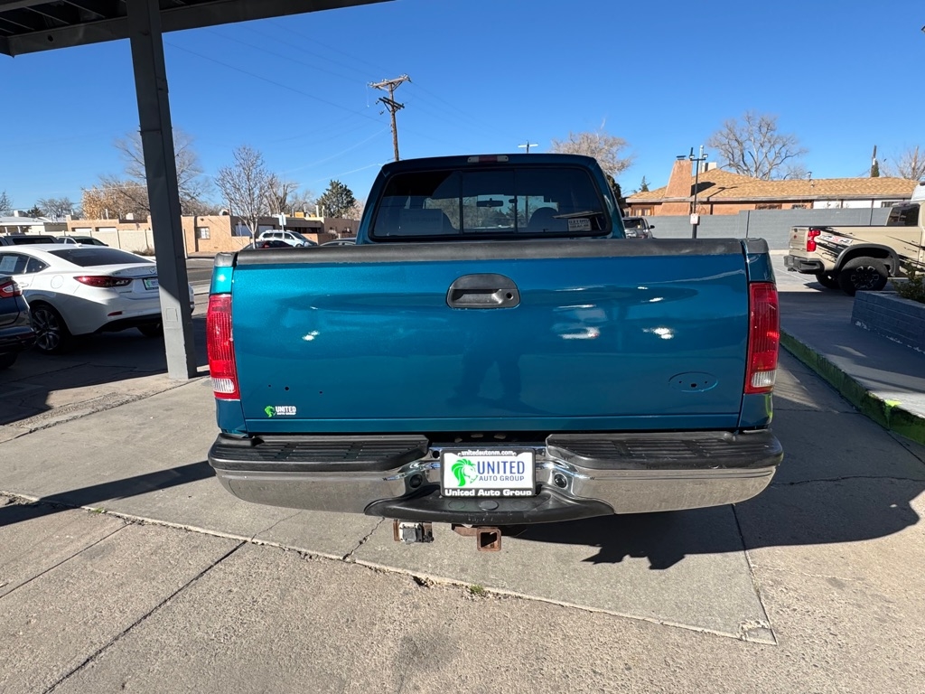 Ford F-250 SD XL Crew Cab Short Bed 4WD 2001