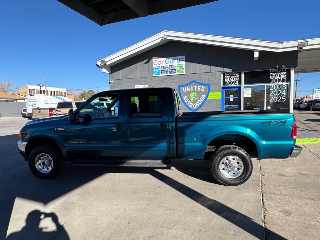 Ford F-250 SD XL Crew Cab Short Bed 4WD 2001