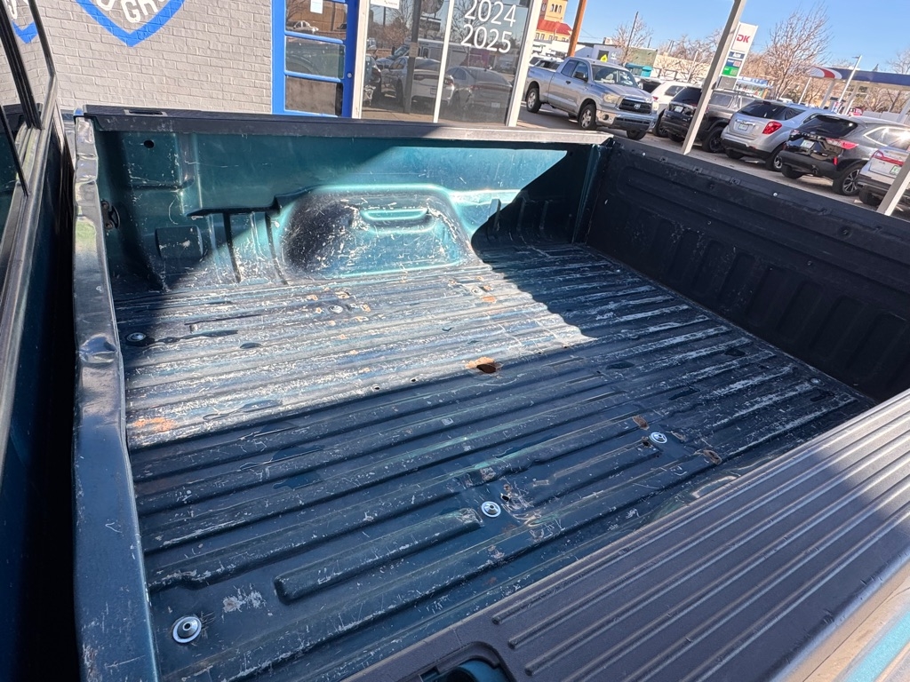 Ford F-250 SD XL Crew Cab Short Bed 4WD 2001