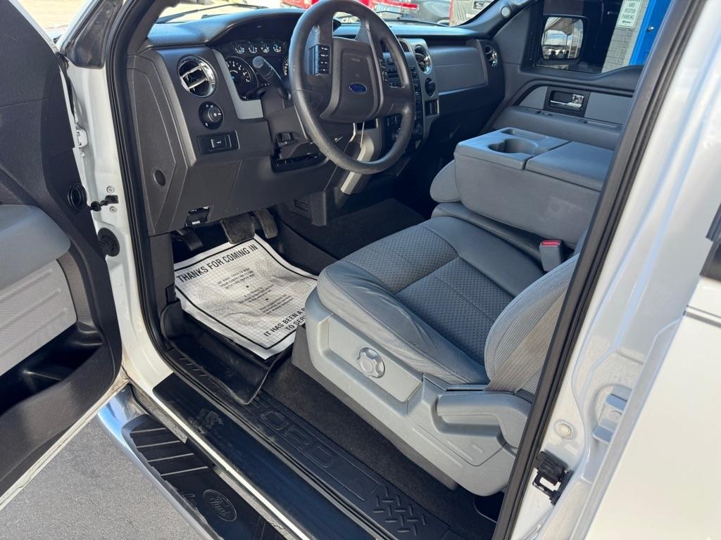 Ford F-150 XL SuperCrew 5.5-ft. Bed 4WD 2013