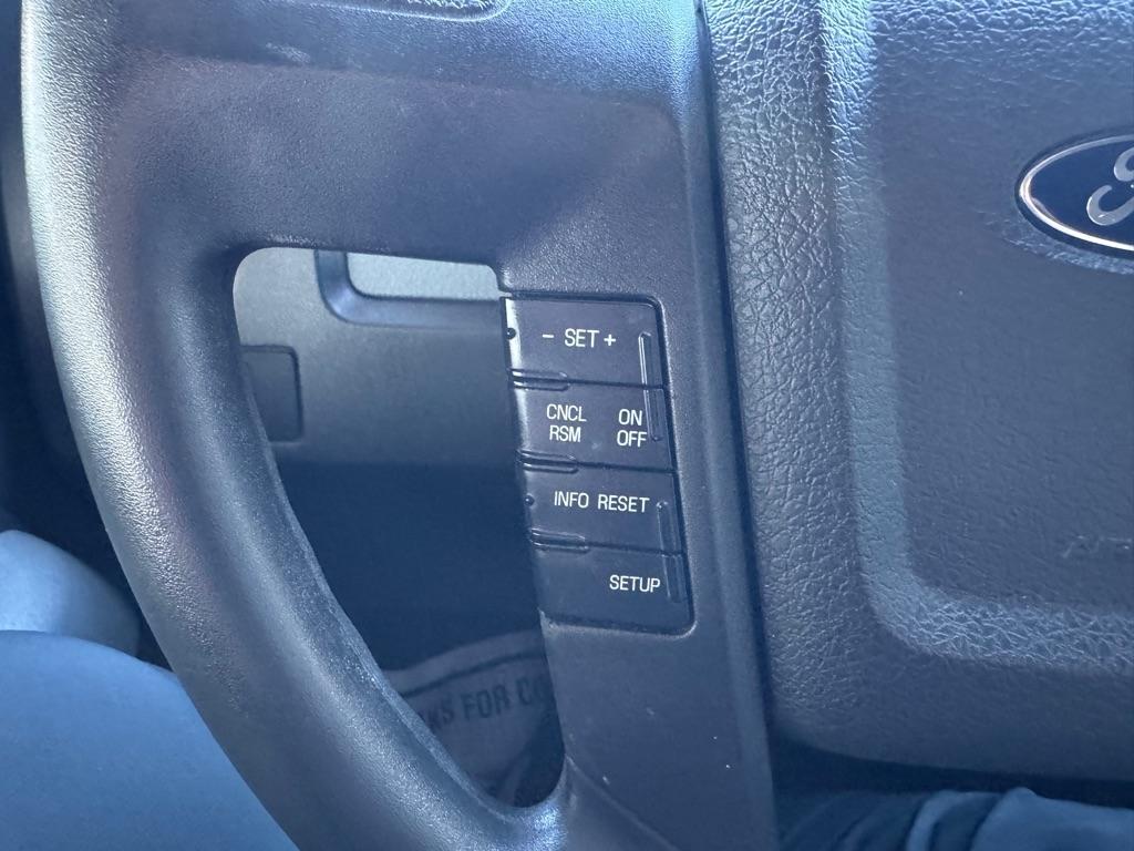 Ford F-150 XL SuperCrew 5.5-ft. Bed 4WD 2013