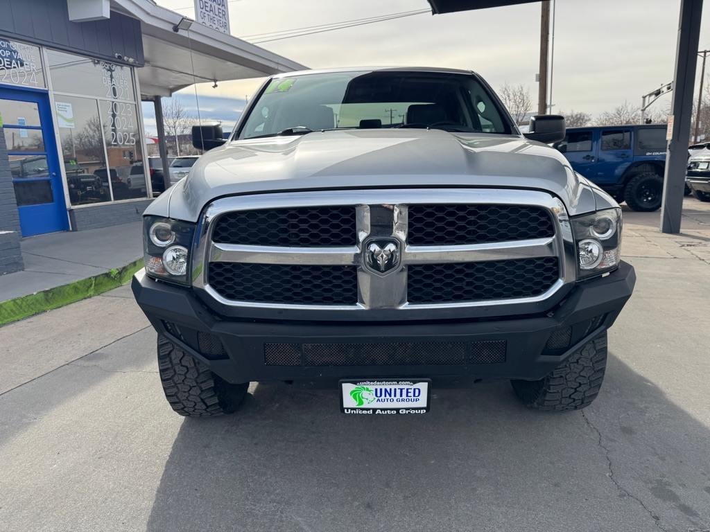 RAM 1500 Tradesman Quad Cab 4WD 2014