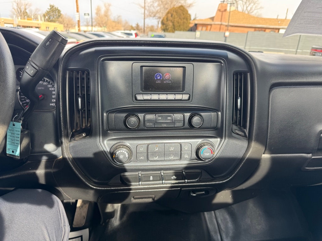 GMC Sierra 1500 Base Long Box 2WD 2017