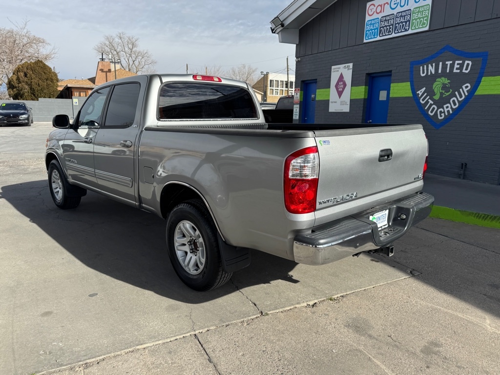 Toyota Tundra SR5 Double Cab 2WD 2004