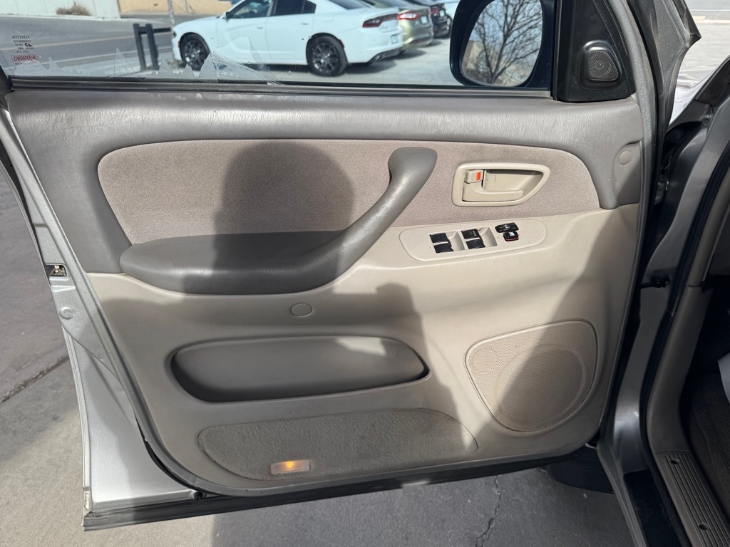 Toyota Tundra SR5 Double Cab 2WD 2004