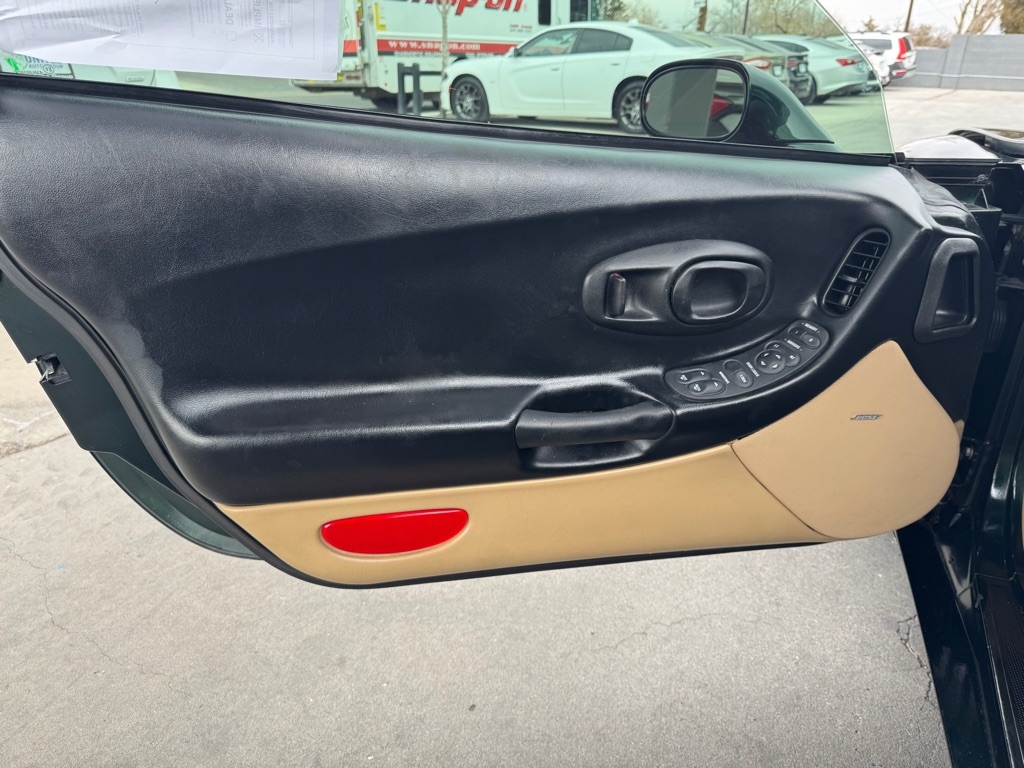 Chevrolet Corvette Convertible 2001