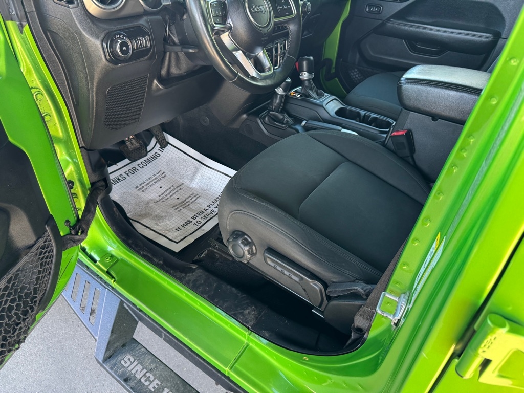 Jeep Wrangler Unlimited Sahara 2018