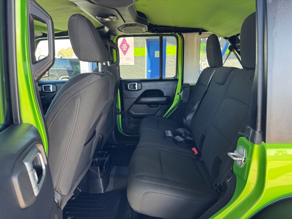 Jeep Wrangler Unlimited Sahara 2018