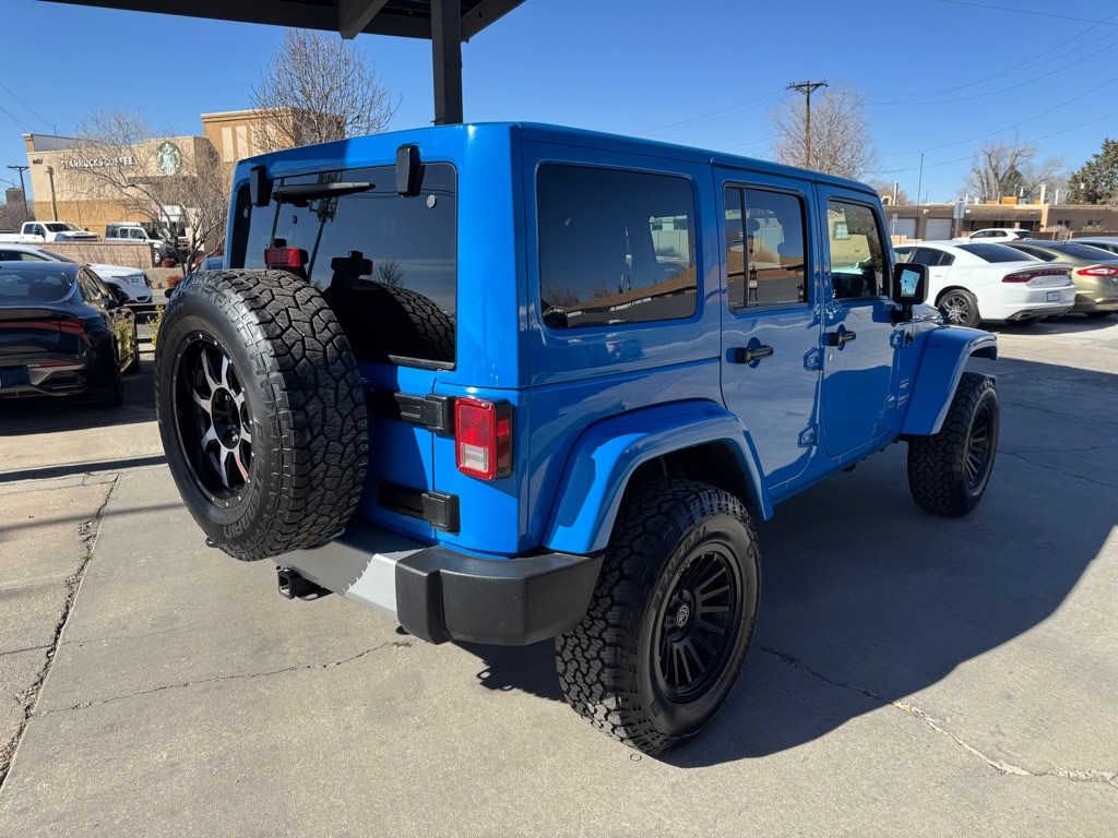 Jeep Wrangler Unlimited Sahara 4WD 2011
