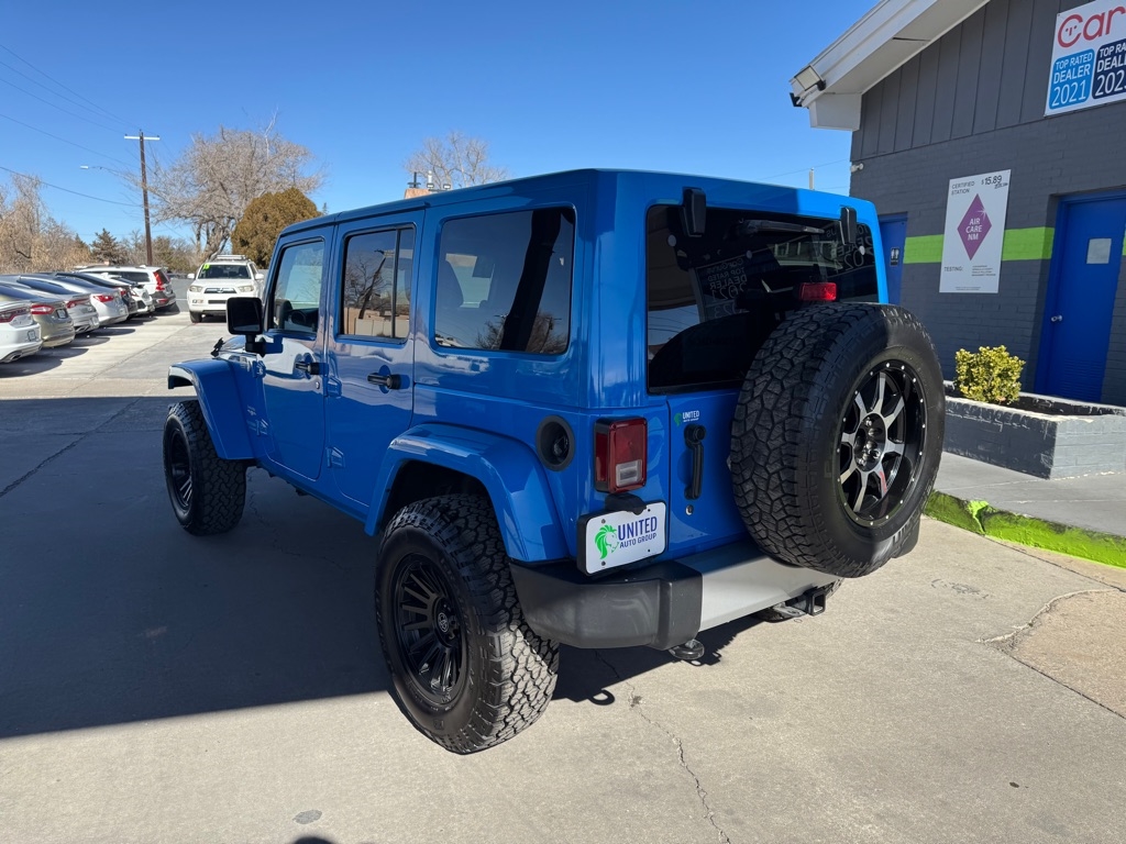 Jeep Wrangler Unlimited Sahara 4WD 2011