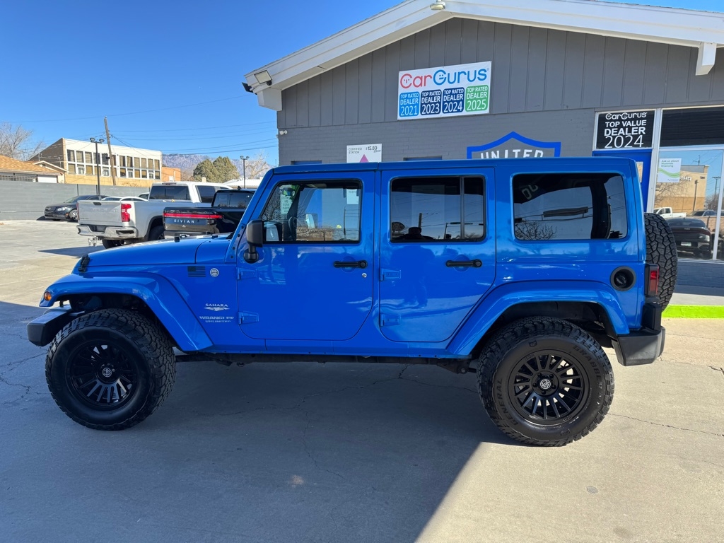 Jeep Wrangler Unlimited Sahara 4WD 2011