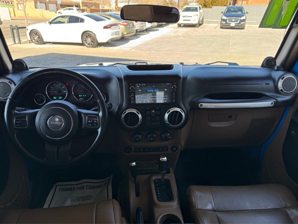 Jeep Wrangler Unlimited Sahara 4WD 2011