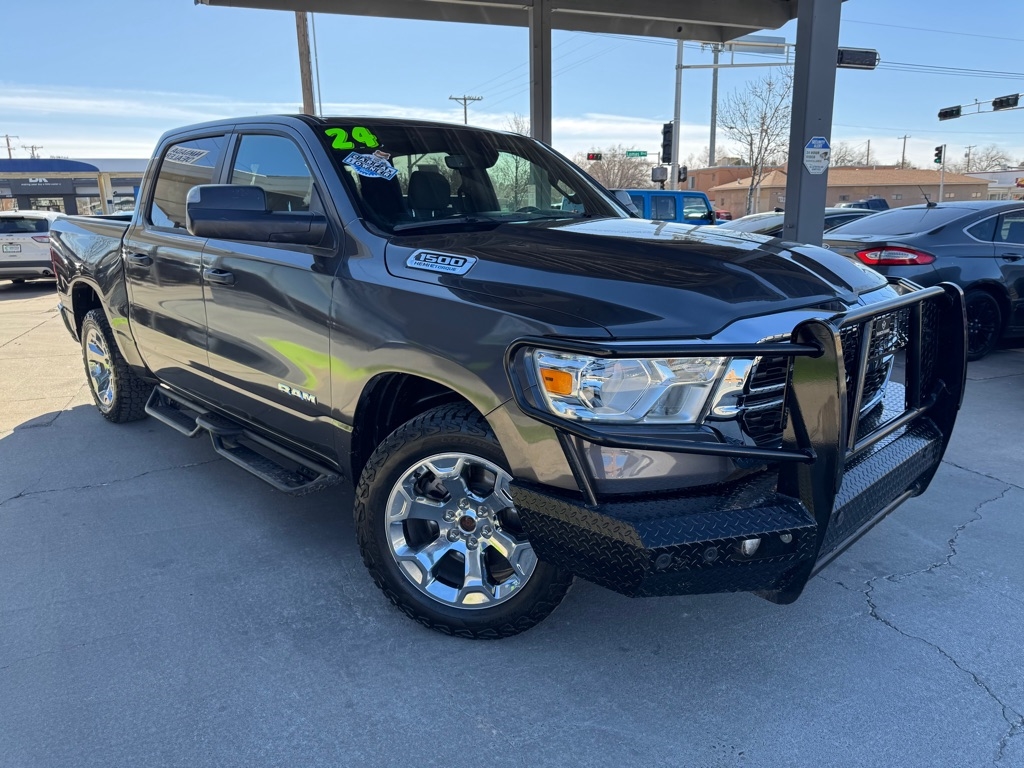 RAM 1500 Big Horn Crew Cab SWB 4WD 2024