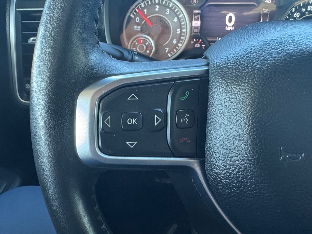 RAM 1500 Big Horn Crew Cab SWB 4WD 2024