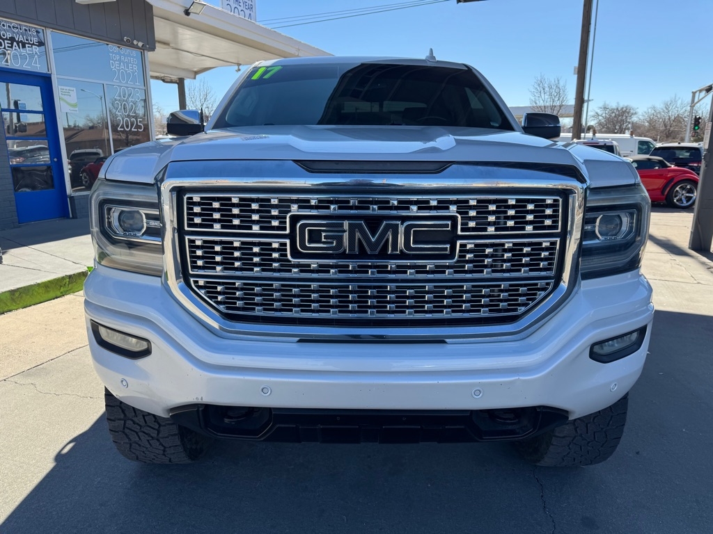 GMC Sierra 1500 Denali Crew Cab Long Box 4WD 2017